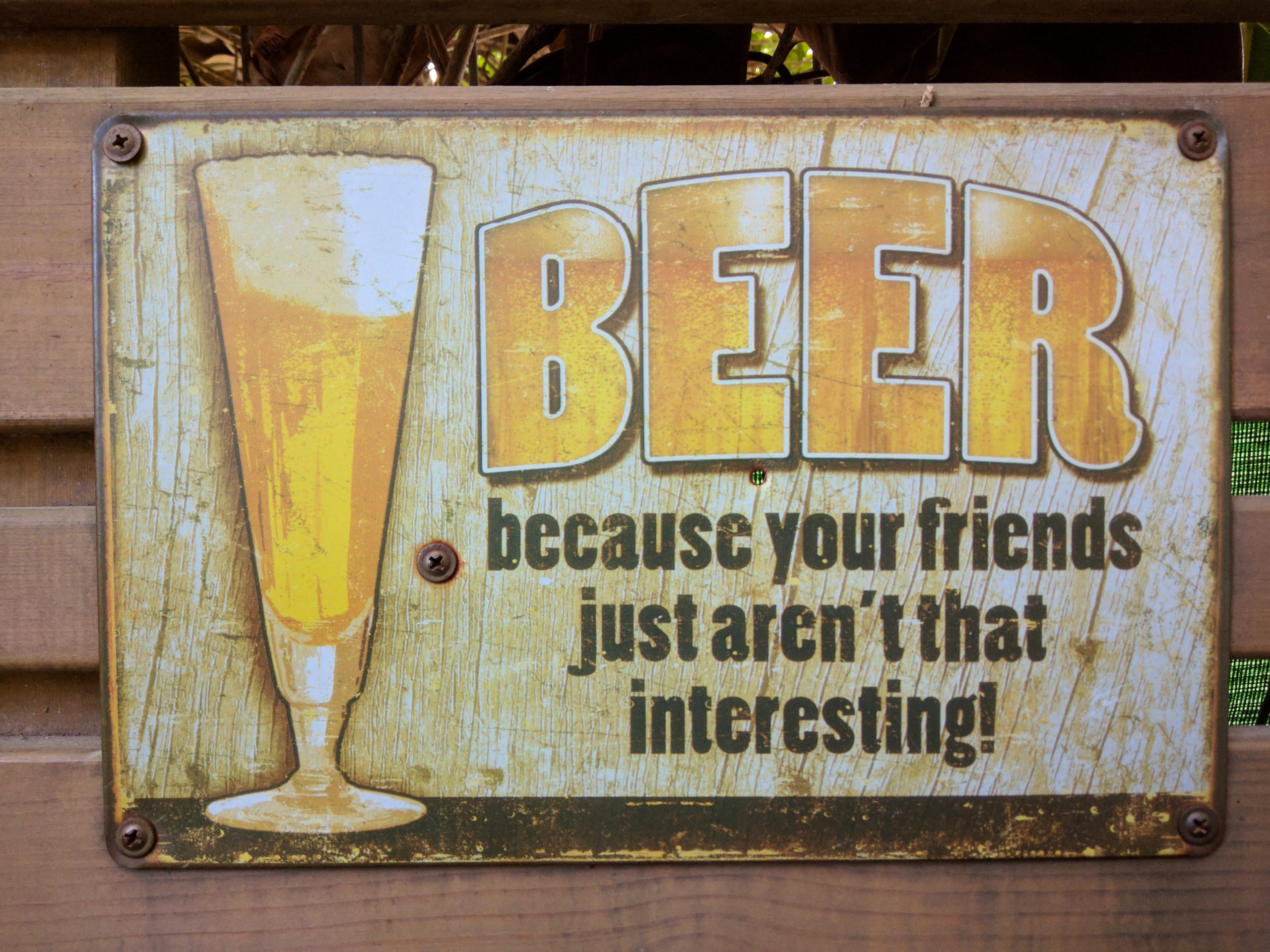PhotoMeme.org: Beer, because your friends just aren't that interesting!